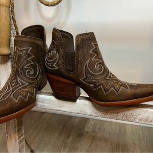 Durango Crush Coffee Brown Western Ankle Booties